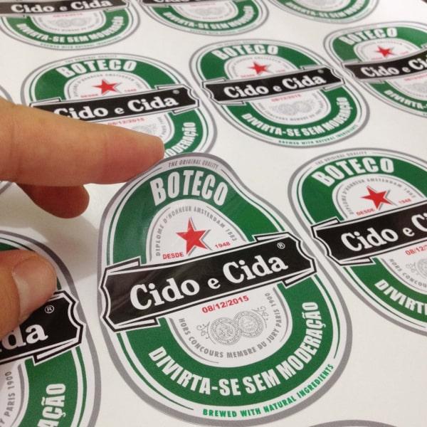 Adesivos personalizados